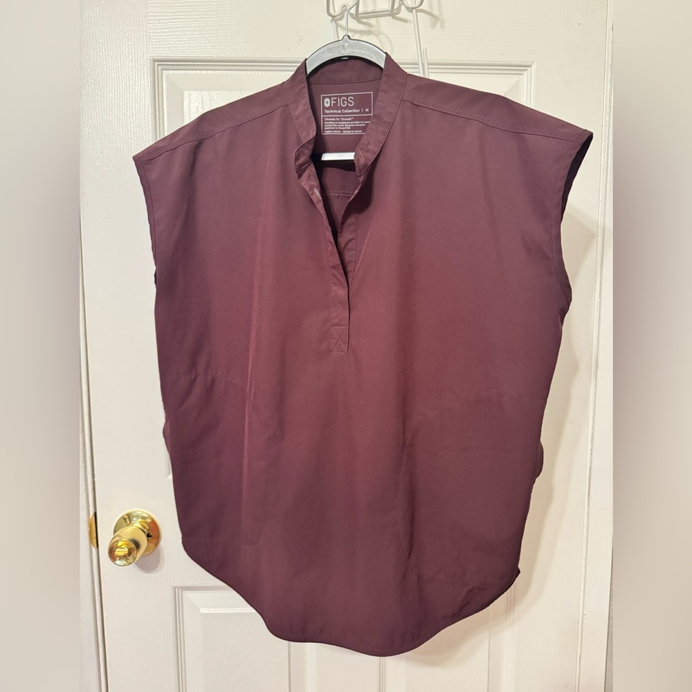 Figs Women's Burgundy Sleeveless Casma Top